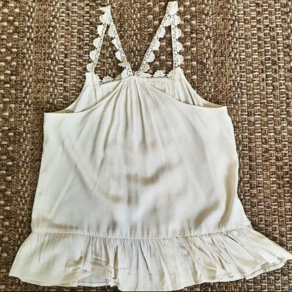 Cute sleeveless top - Picture 3 of 3